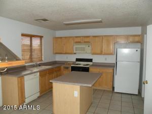 1260 S Boulder St #d, Gilbert, AZ 85296 photo 3
