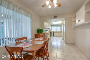 4915 E Lake Point Cir, Phoenix, AZ 85044 photo 9