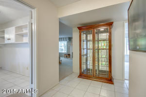 4915 E Lake Point Cir, Phoenix, AZ 85044 photo 5