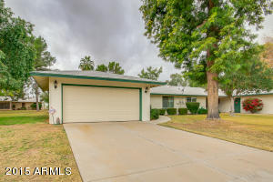 4915 E Lake Point Cir, Phoenix, AZ 85044 photo 3
