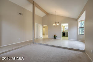 5207 E Half Moon Dr, Phoenix, AZ 85044 photo 5