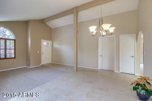 5207 E Half Moon Dr, Phoenix, AZ 85044 photo 8