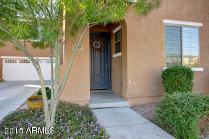 2146 S Martingale Rd, Gilbert, AZ 85295 photo 3