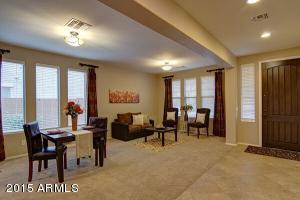 2468 E Parkview Dr, Gilbert, AZ 85295 photo 3