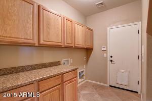 2468 E Parkview Dr, Gilbert, AZ 85295 photo 14