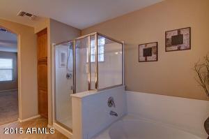 2468 E Parkview Dr, Gilbert, AZ 85295 photo 21