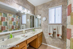 228 E Helena Dr, Phoenix, AZ 85022 photo 24
