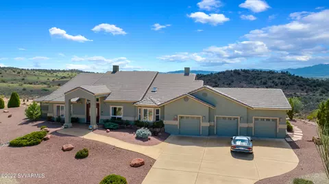 4275 W Hogan Dr, Cornville, AZ 86325