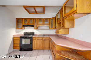 724 E Desert Dr N, Phoenix, AZ 85042 photo 11