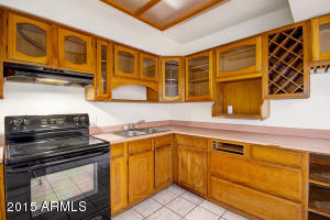 724 E Desert Dr N, Phoenix, AZ 85042 photo 6
