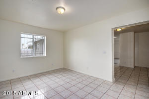 724 E Desert Dr N, Phoenix, AZ 85042 photo 10