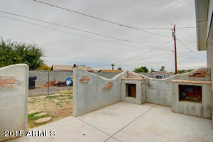724 E Desert Dr N, Phoenix, AZ 85042 photo 23