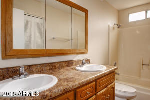4202 W Denton Ln, Phoenix, AZ 85019 photo 14