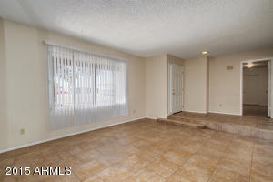 4202 W Denton Ln, Phoenix, AZ 85019 photo 4