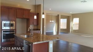 2173 E Lindrick Dr, Gilbert, AZ 85298 photo 4
