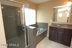 3818 E Santa Fe Ln, Gilbert, AZ 85297 photo 7