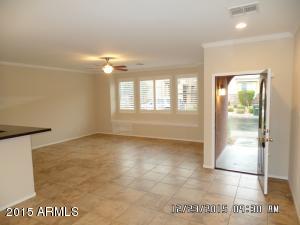 3769 E Kerry Ln, Phoenix, AZ 85050 photo 9