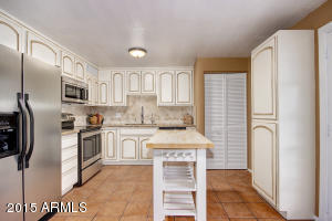 3752 E Captain Dreyfus Ave, Phoenix, AZ 85032 photo 4