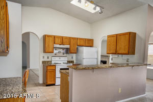 4031 E Morrow Dr, Phoenix, AZ 85050 photo 8