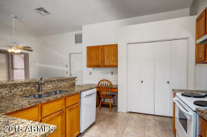 4031 E Morrow Dr, Phoenix, AZ 85050 photo 9