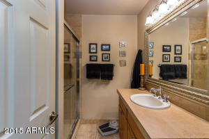 4145 E Turney Ave, Phoenix, AZ 85018 photo 9