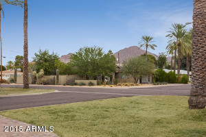 4145 E Turney Ave, Phoenix, AZ 85018 photo 2
