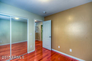 5326 W Odeum Ln, Phoenix, AZ 85043 photo 29