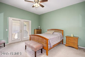 223 E Smoke Tree Rd, Gilbert, AZ 85296 photo 10