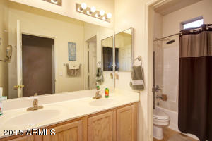 223 E Smoke Tree Rd, Gilbert, AZ 85296 photo 19