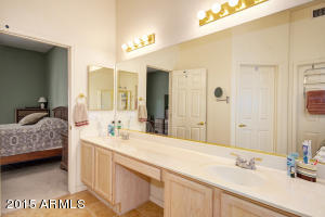 223 E Smoke Tree Rd, Gilbert, AZ 85296 photo 15