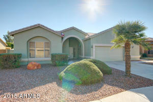 223 E Smoke Tree Rd, Gilbert, AZ 85296 photo 1