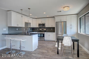 1218 E Clarendon Ave, Phoenix, AZ 85014 photo 11