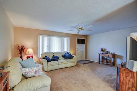 4815 E Paiute St, Phoenix, AZ 85044 photo 2