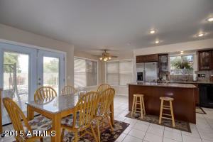 1476 E Comstock Dr, Gilbert, AZ 85296 photo 10