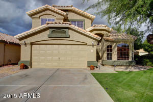 1476 E Comstock Dr, Gilbert, AZ 85296 photo 2