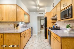 5401 E Pinchot Ave, Phoenix, AZ 85018 photo 4