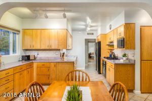 5401 E Pinchot Ave, Phoenix, AZ 85018 photo 3