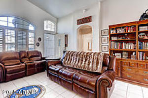 4549 E Rock Wren Rd, Phoenix, AZ 85044 photo 5