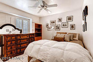 4549 E Rock Wren Rd, Phoenix, AZ 85044 photo 8