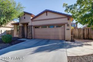2667 E Canyon Creek Dr, Gilbert, AZ 85295 photo 1