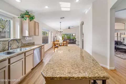 3408 W Patrick Ln, Phoenix, AZ 85027 photo 5
