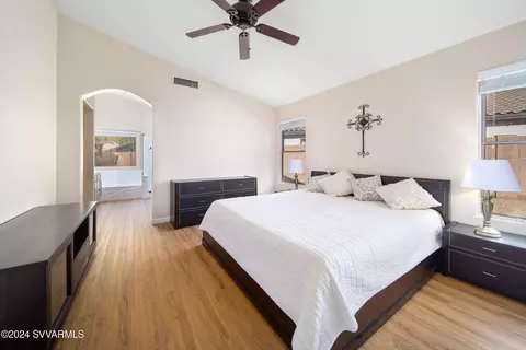 3408 W Patrick Ln, Phoenix, AZ 85027 photo 8