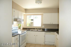 604 E Redmon Dr, Tempe, AZ 85283 photo 2