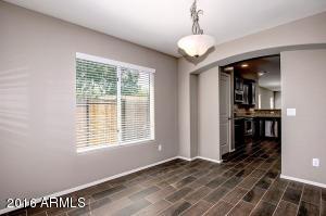 2211 E Contention Mine Rd, Phoenix, AZ 85022 photo 4