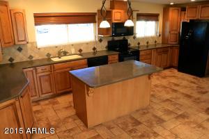 251 E Fordham Dr, Tempe, AZ 85283 photo 4