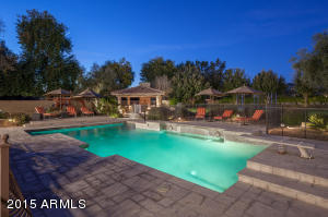 2010 E Caroline Ln, Tempe, AZ 85284 photo 5