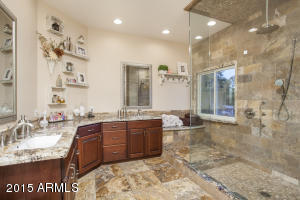 2010 E Caroline Ln, Tempe, AZ 85284 photo 12