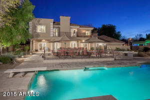 2010 E Caroline Ln, Tempe, AZ 85284 photo 4