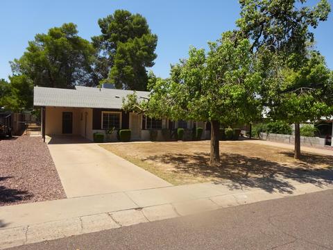 5435 Earll Dr, Phoenix, AZ 85018 photo 4