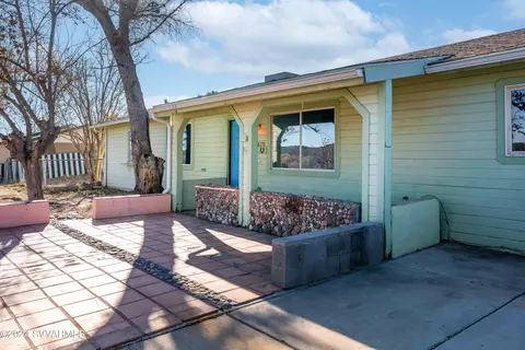 4679 E Broken Saddle Dr, Cottonwood, AZ 86326